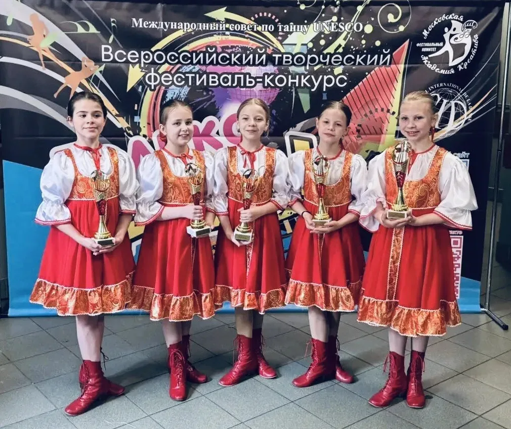 Танцевальная студия «ШАНС» выступила на XVII Всероссийском фестивале-конкурсе «ТОЛЬКО ТАНЦЫ», состоя