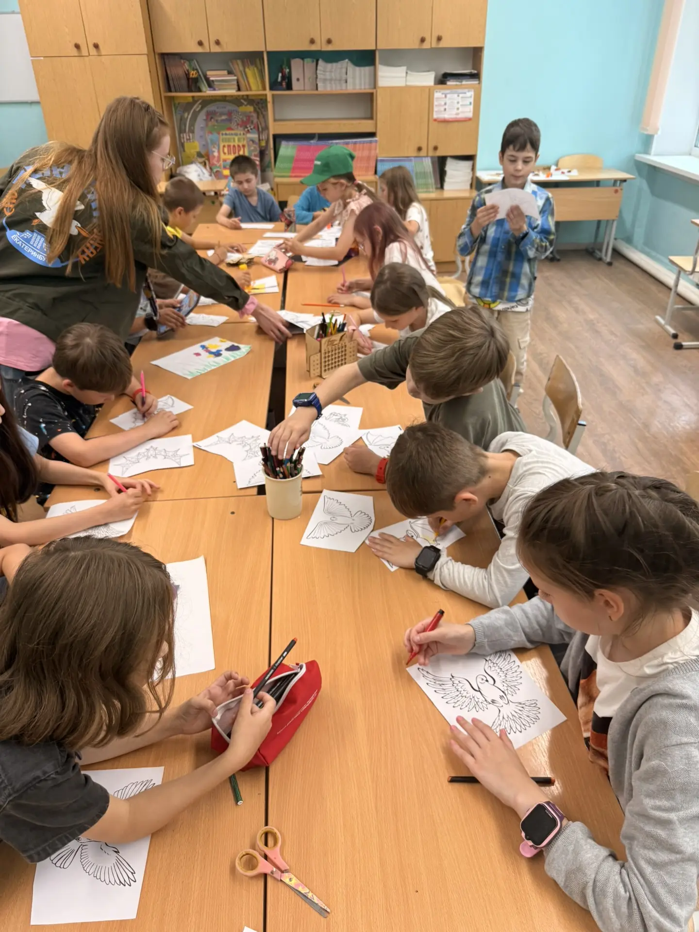 Сегодня в наш лагерь «Гармония» приезжали гости!

СПО «Пеликан» провел для ребят ряд активностей и м