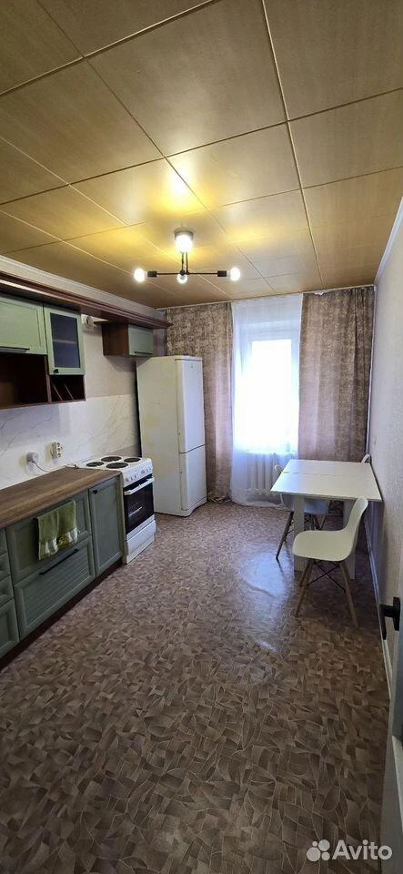 Сдам без посредников: 2-комнатная квартира, 59.1м²