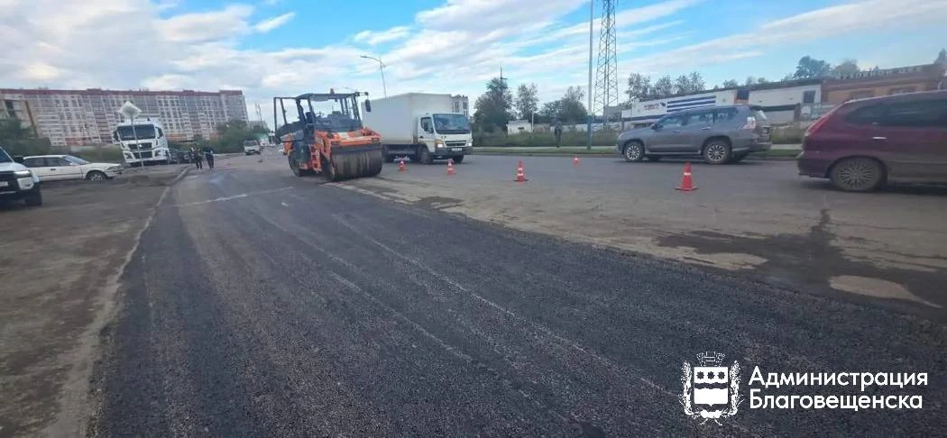 В Благовещенске за сезон ямочный ремонт провели на 85 тысячах квадратных метров дорог
