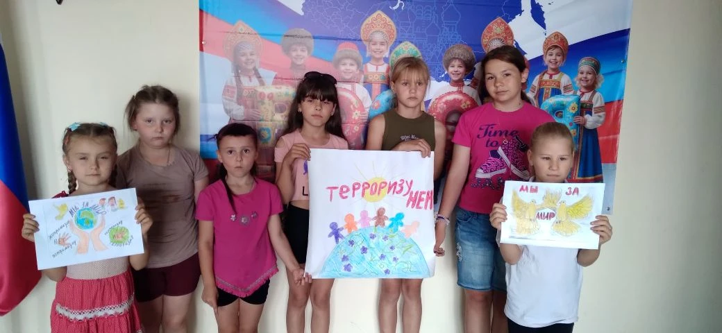 В Переможненском СДК прошёл познавательный  час на тему "Осторожно терроризм!"
Мероприятие было  нап