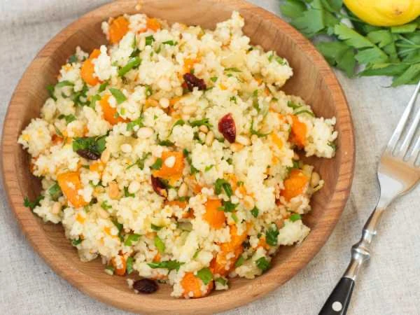 🍲 Кускус с тыквой.

Ингредиенты:

• Кускус - 280 г
• Вода (кипяток) - 600-650 мл
• Тыква (мякоть) -