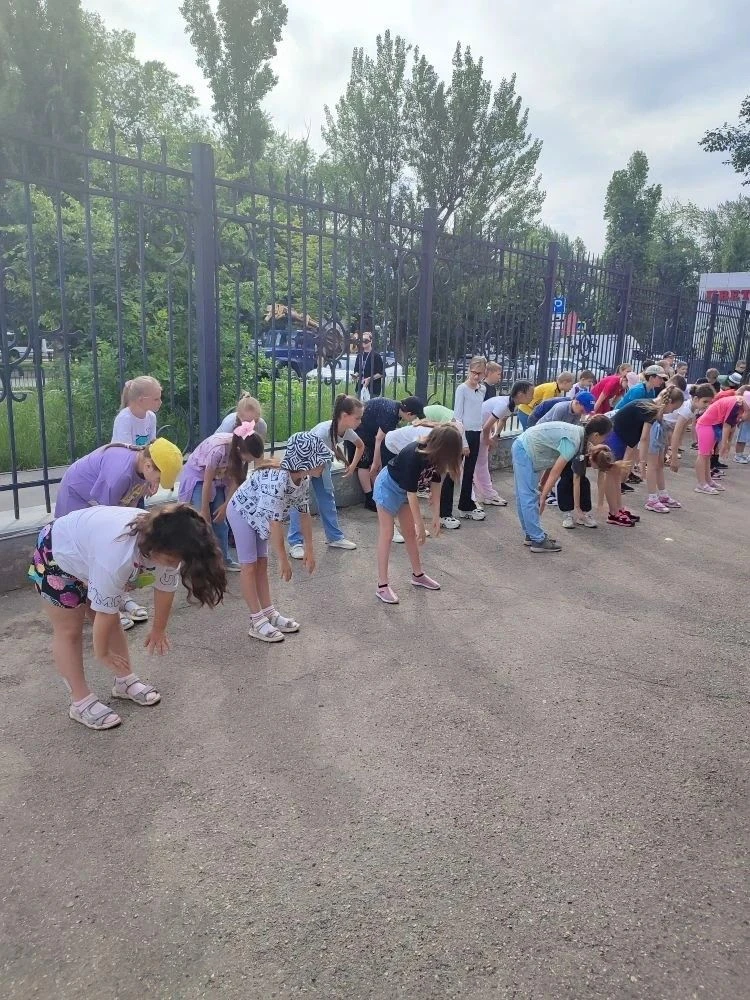 ☀️ Новая неделя в пришкольном лагере «Радуга» началась бодро и энергично! ☀️

Сегодня утро началось 