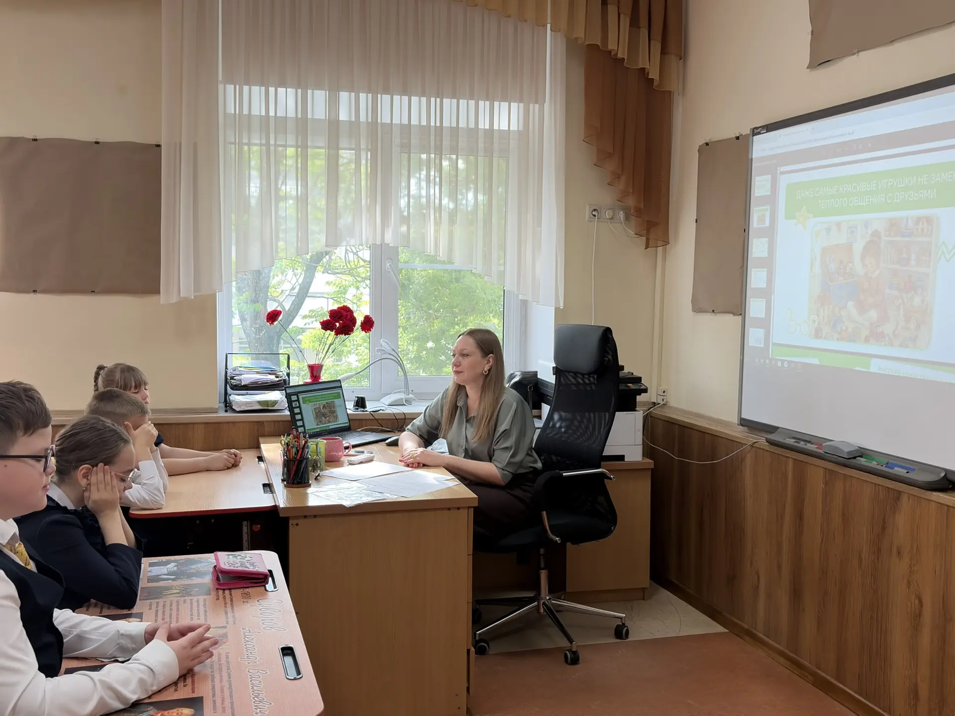 Закройте глаза и представьте: учебный год подходит к концу, вы отправляетесь с друзьями в путешестви