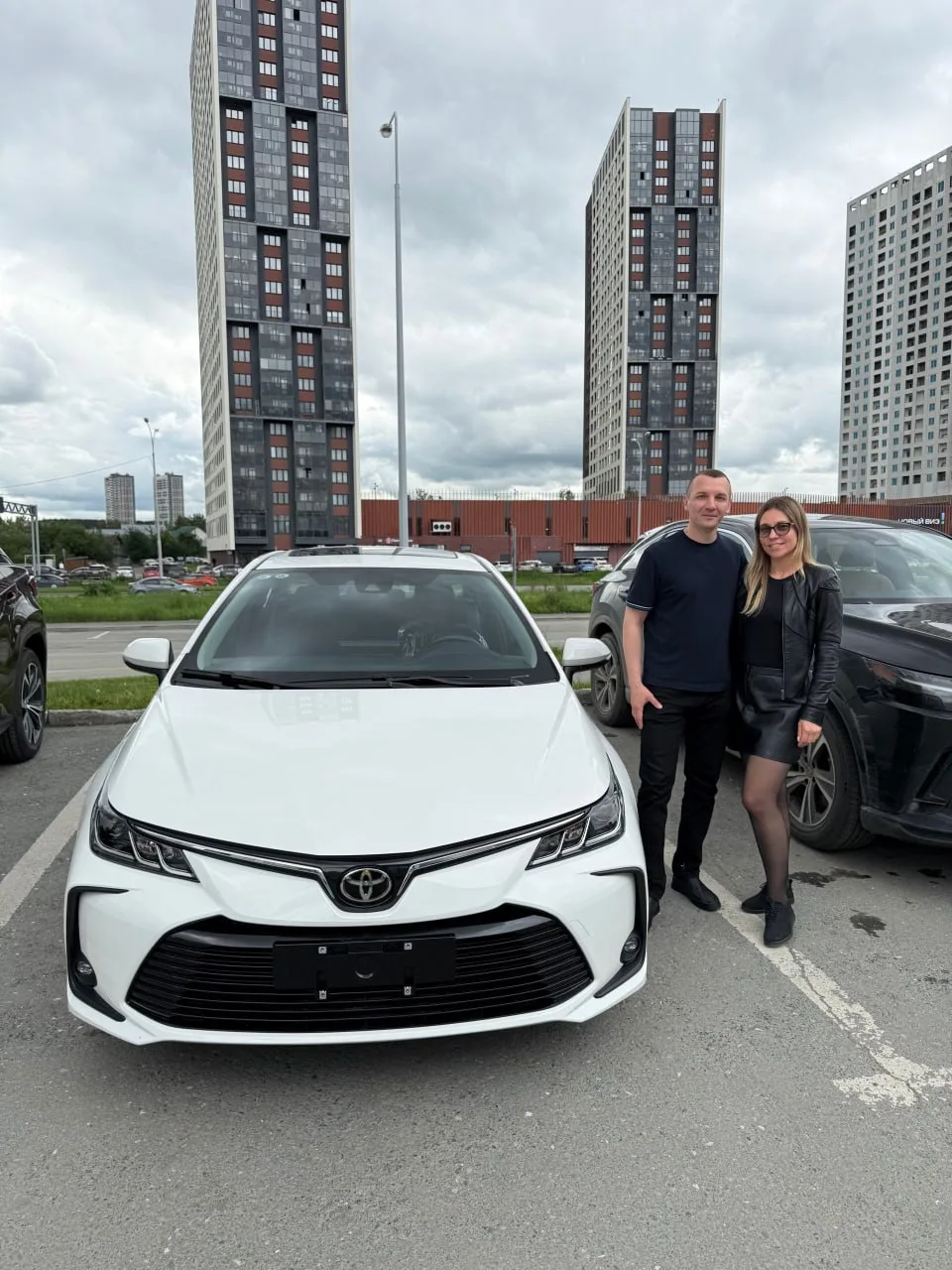 Выдача Toyota Corolla 2026 года для Юрия и Ксении!

Поздравляем! Желаем получать удовольствие от каж