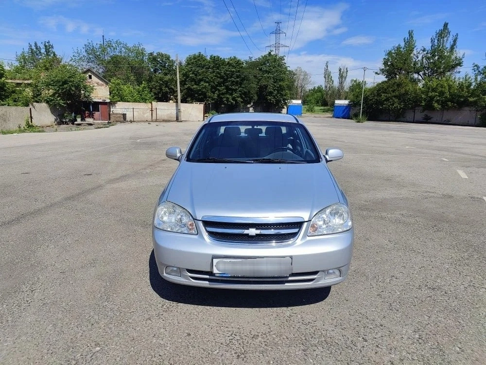 Продаю Шевроле Лачетти (Chevrolet Lacetti) 2008г 
Пробег 150тыс
Один собственник за всю историю эксп