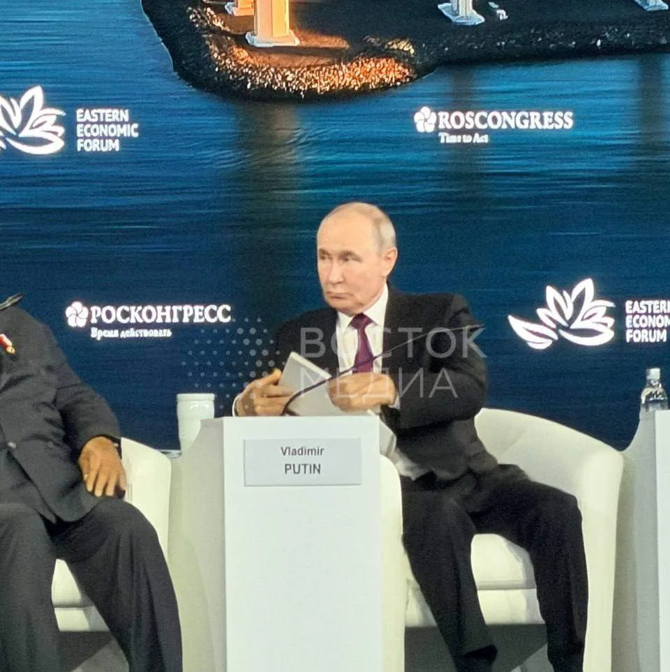 ⚡Ключевые тезисы выступления Владимира Путина на пленарном заседании ВЭФ: