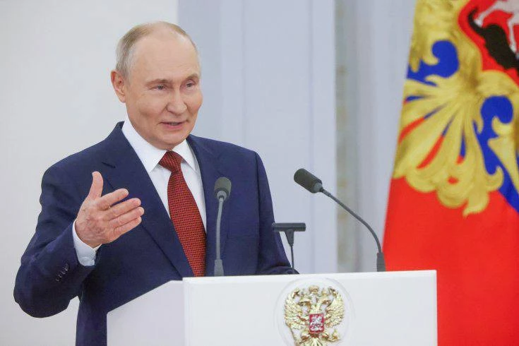 Путин провел отдельные встречи с руководителями фракций политических партий в Государственной Думе в