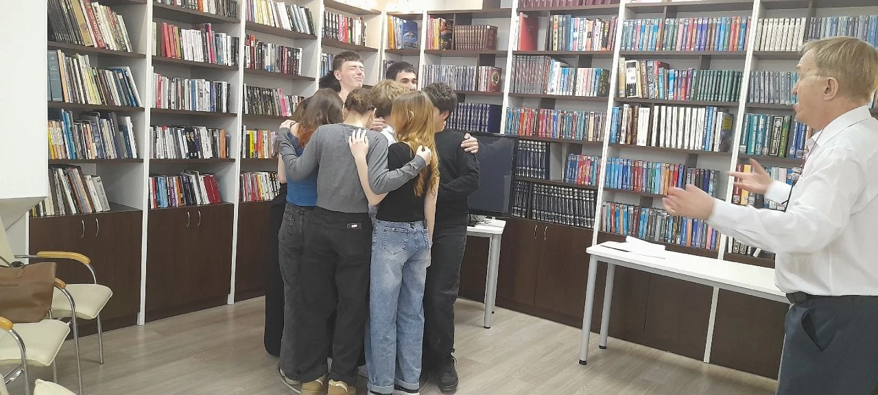 🪶 Вороний день — праздник весны! 🪶  Ребята из 9 А класса побывали на удивительном мероприятии — праз