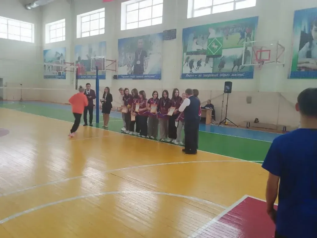 🏆 Наши волейболистки — призёры зональных соревнований! 🏆  Поздравляем команду девушек МБОУ СОШ № 7 г