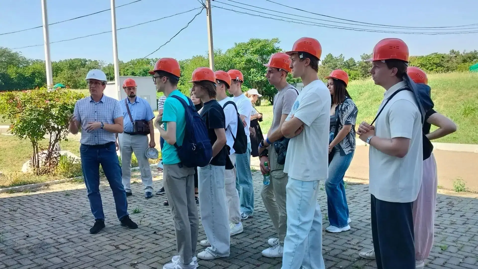 🎓Росводоканал Краснодар провёл экскурсию на водозабор «Первомайский» для 17 студентов 3-го курса фа