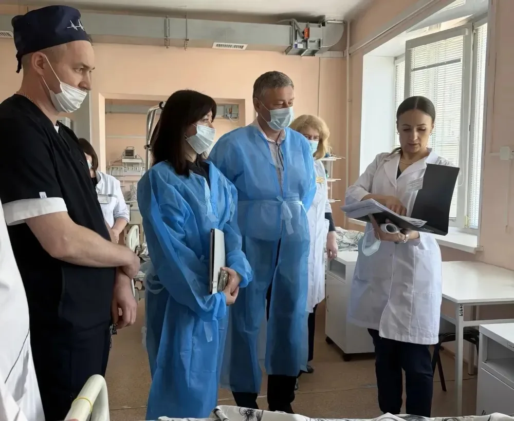 🧑‍⚕️Врачи из Москвы посетили больницы Амурской области

Специалисты оценили оказание помощи как взр