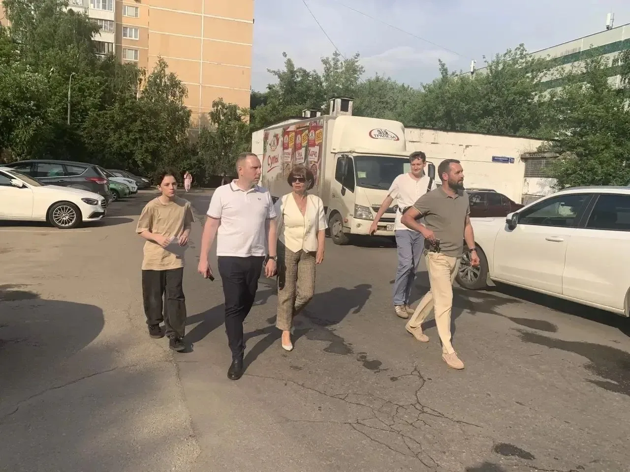 ⚡️ В Бутырском районе прошёл обход дворовых территорий

Заместитель главы управы Максим Никитин совм