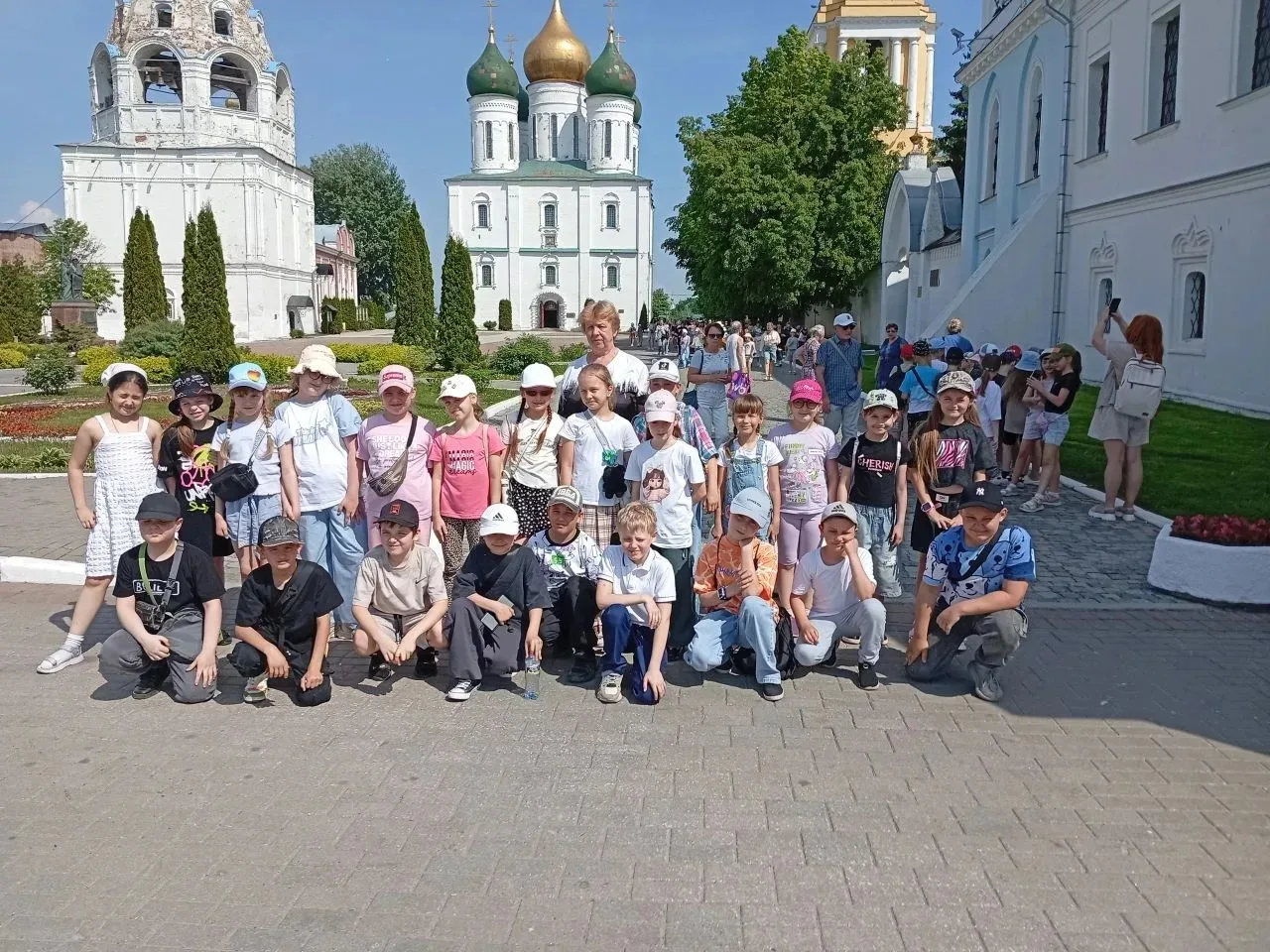 Незабываемое путешествие 2Б и 2Г классов в старинную Коломну! 🍎🏰  21 мая стало особенным днем для уч
