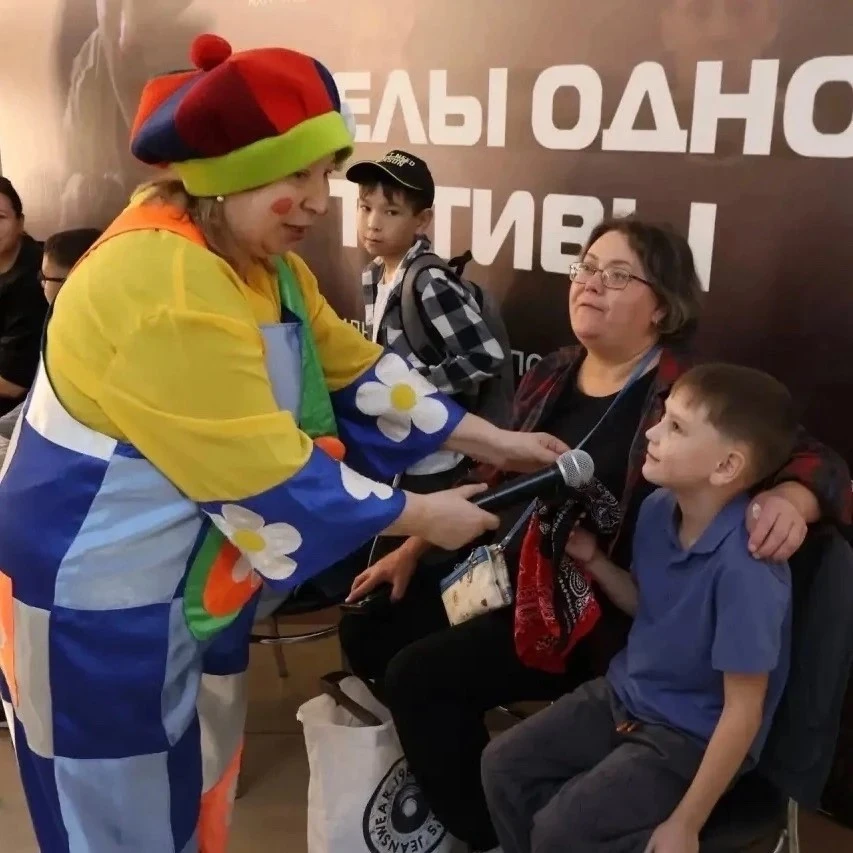 🎒Башкирское отделение Российского детского фонда провело акцию «Помоги собраться в шко...