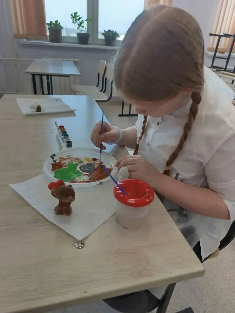 Мастер-класс разрисовываем гипсовые фигуры!  🎨В нашей школе прошёл увлекательный мастер-класс, где ю