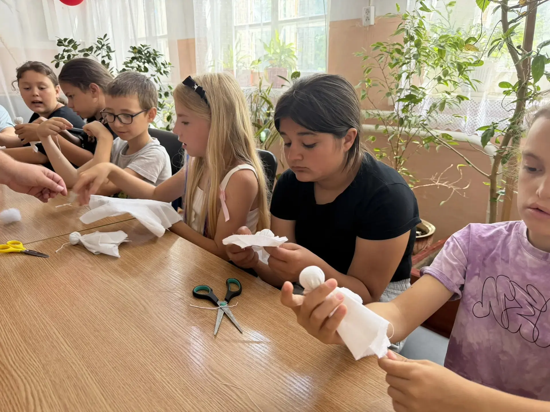В гостях у сказки в ПЛДП "Казачата"!
Смотрите, как это было!

Сегодня в нашем лагере вместо спортивн