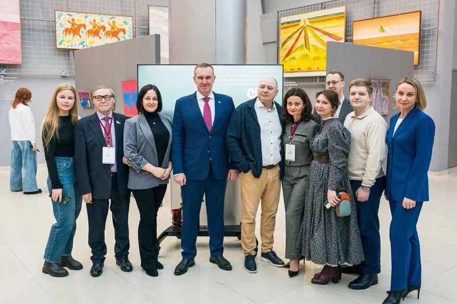 🎥 В День российского кино хочется напомнить, что Архивная служба Югры имеет непосредст...