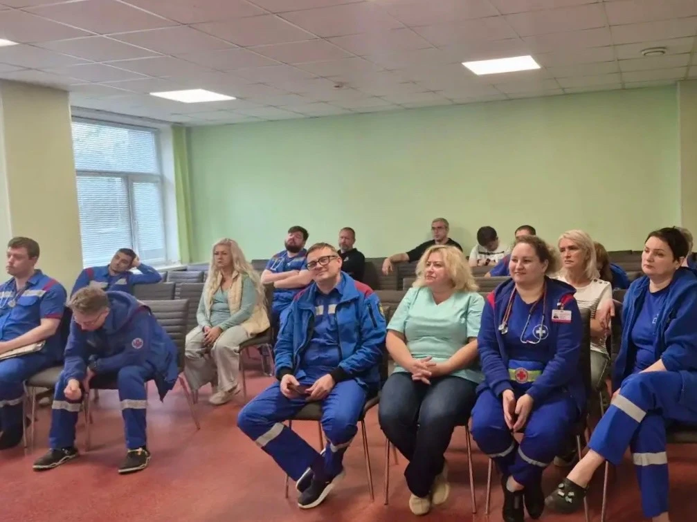 Дорогие медицинские работники Ясенево!

Поздравляем вас с наступающим Днём медицинского работника — 