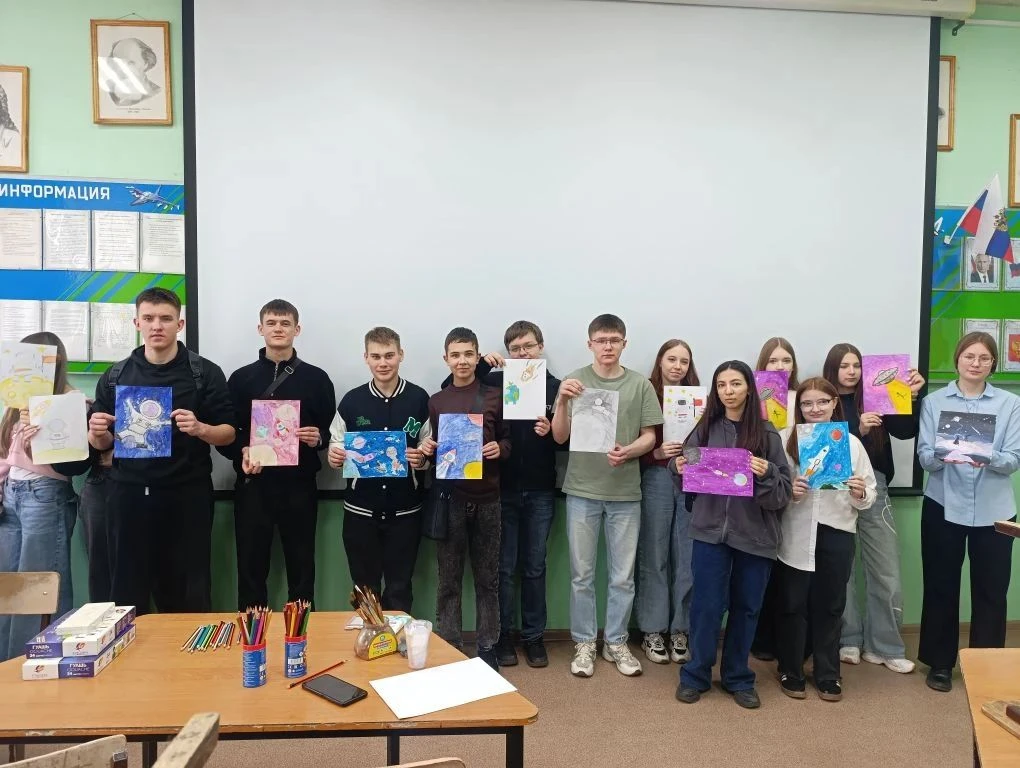 День космонавтики в нашем техникуме: яркое погружение в мир искусства!