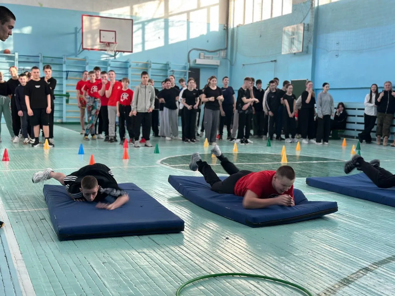 🏅💪 Спортивные эстафеты в рамках месячника оборонно-массовой работы!  В МАОУ "Школа №15 г. Благовещен