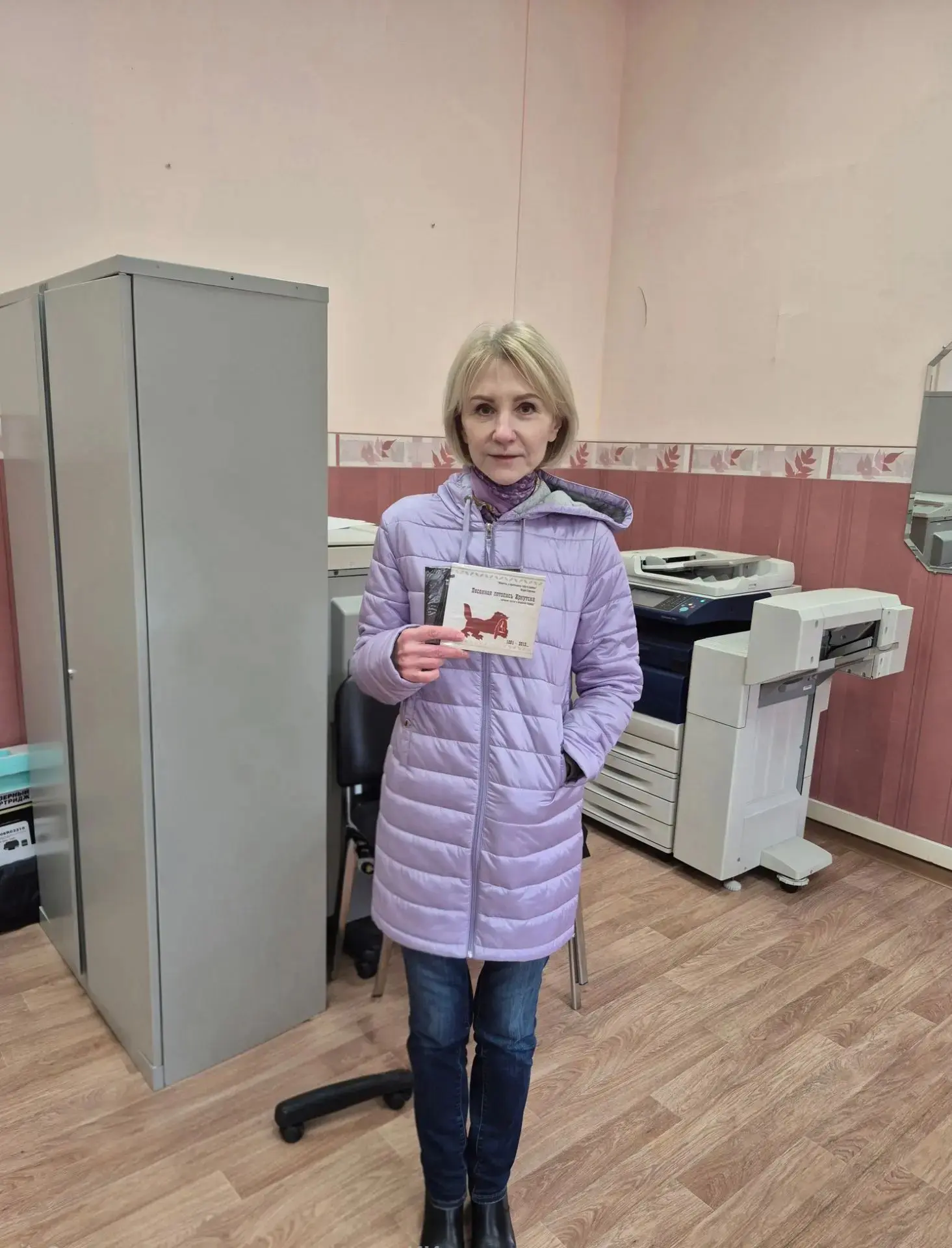 🎁 Кто любит дарить подарки, тот мы! На фото победительница нашего недавнего редакционн...