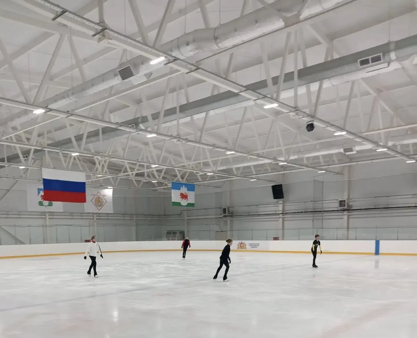Осень — отличное время для спортивных достижений! Радостно отметить, что тренировки по ...