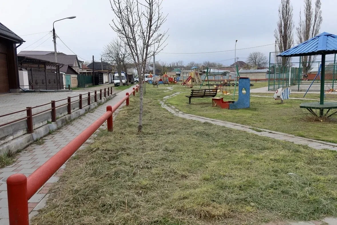 Площадка на улице Набережной: обсудить, обновить, улучшить  В прошлом году жильцы улицы Набережной п