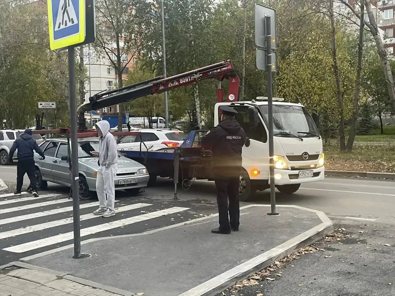На ул. Логунова в Тюмени задержан водитель «Лады» без прав.