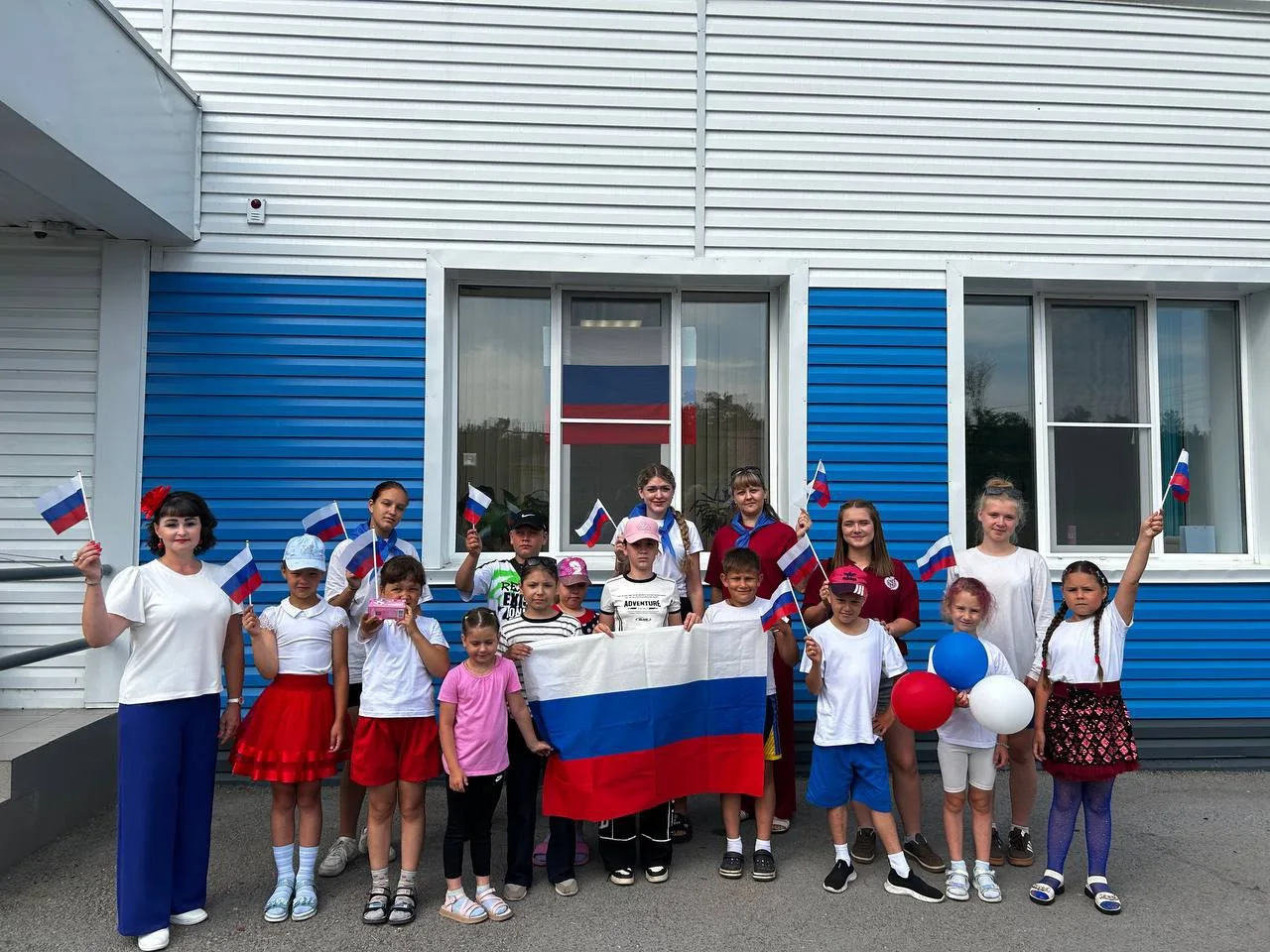 «Орлёнок-патриот» 🇷🇺❤️

▫️Сегодня, 11 июня, прошел 9 день оздоровительного летнего лагеря в нашей 