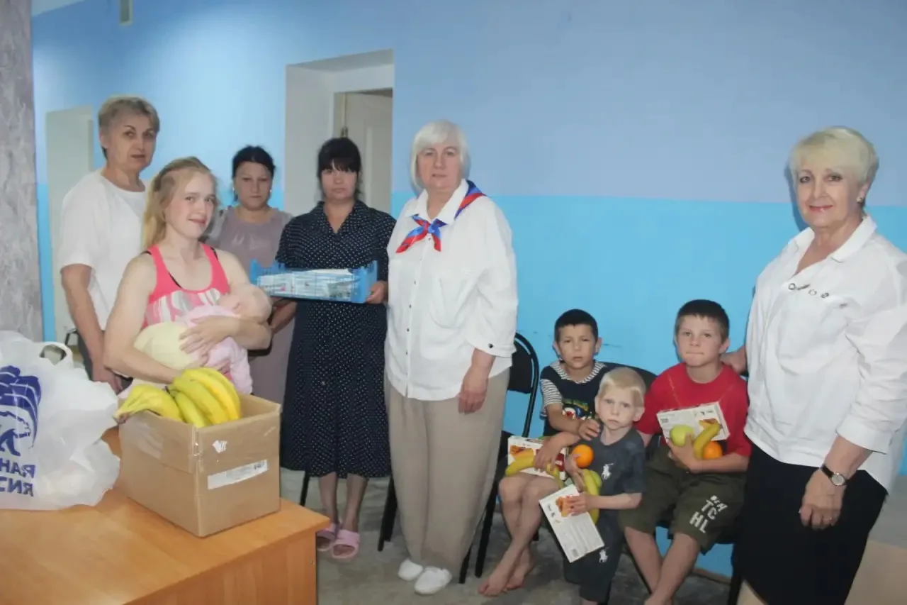#ДОБРОРАДУЕТ
Вместе с Председателем Совета Славяносербского округа, замсекретаря местного отделения 