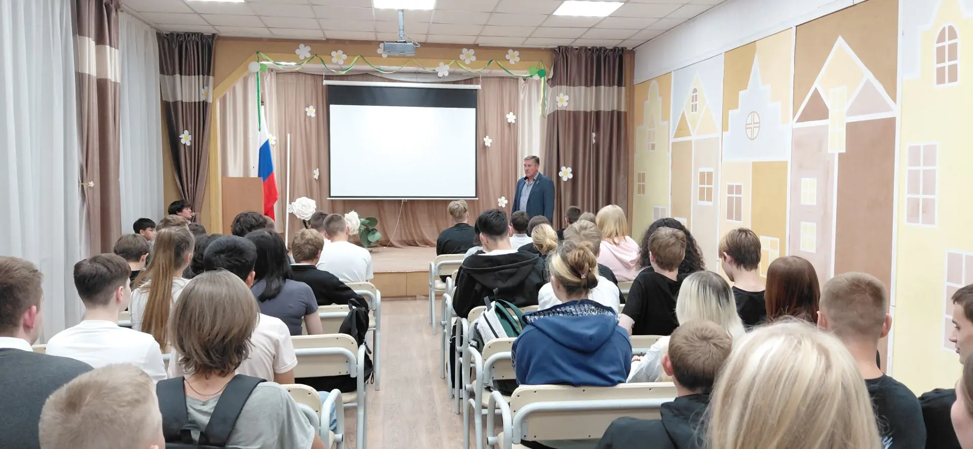 Вчера, в День солидарности борьбы с терроризмом,  нас посетил наш большой друг - депута...