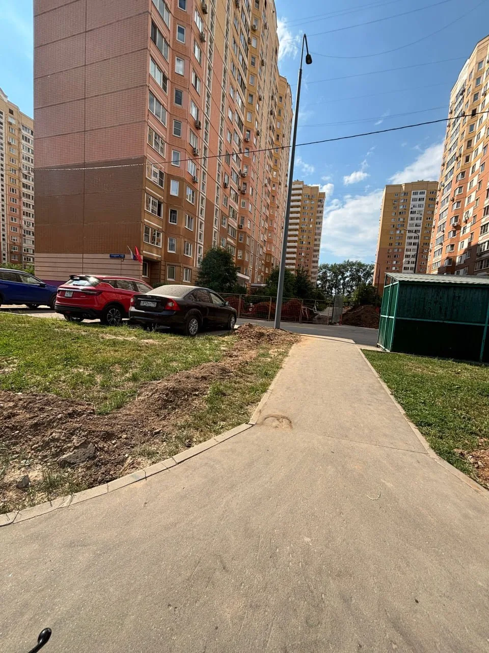 👀 На Большой Очаковской, 4к2, проводят какие-то работы. Соседи интересуются, какие име...