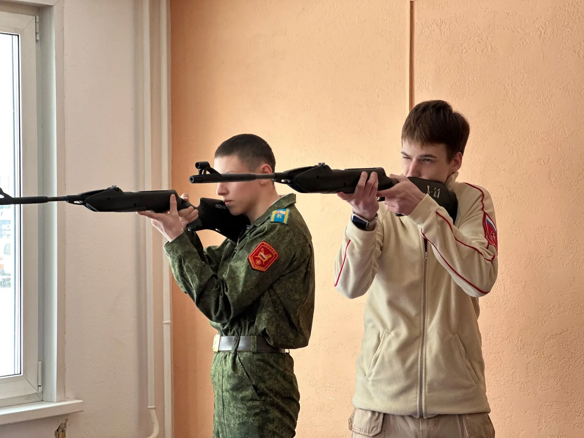 Гордимся нашими Юнармейцами ⭐️ Сегодня наши юнармейцы приняли участие в захватывающих военно-патриот