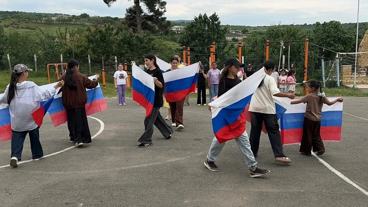 22 августа - День Государственного флага Российской Федерации 🇷🇺🇷🇺🇷🇺
