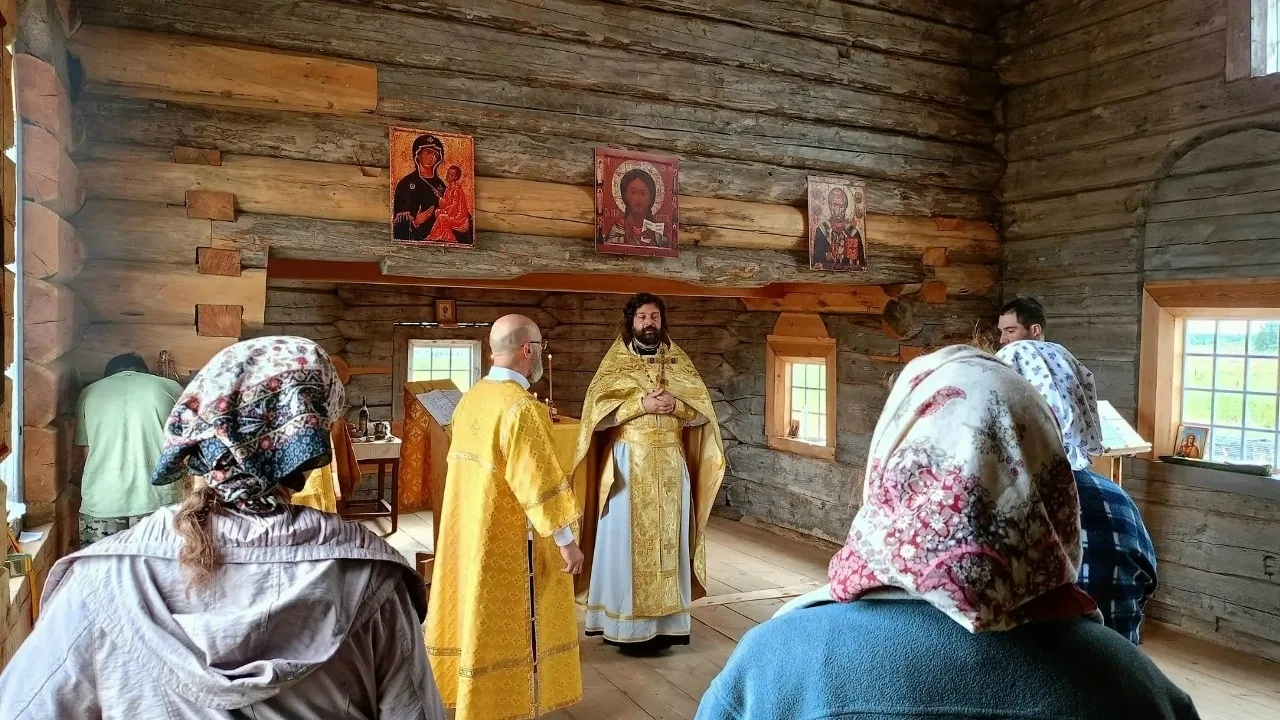200-летие Никольского храма в Унежме: литургия и восстановление ⚡