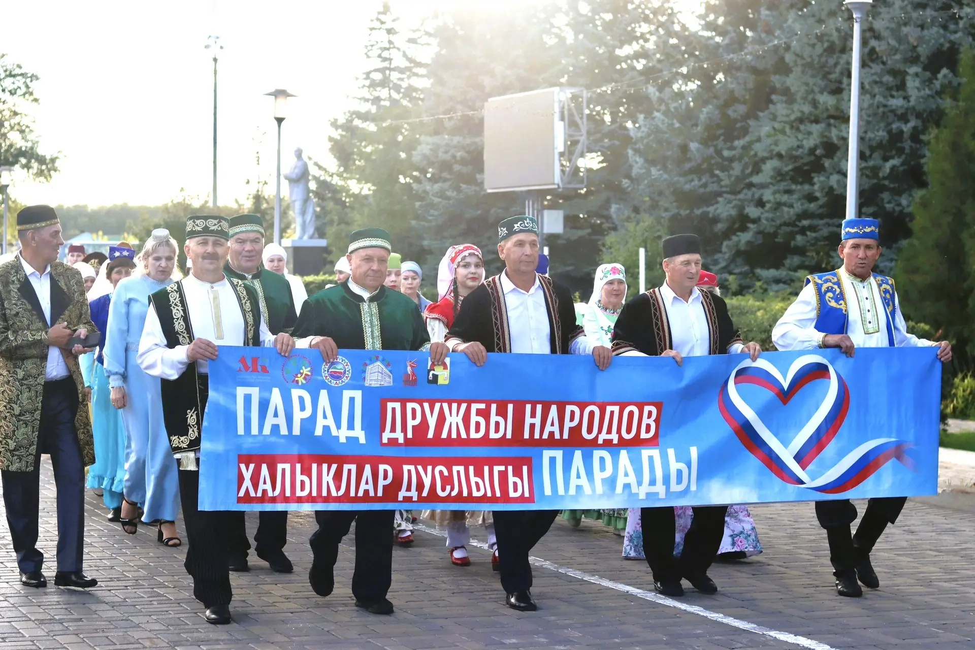 Марат Гафаров поздравил с Днём Республики Татарстан! 💚🤍❤️