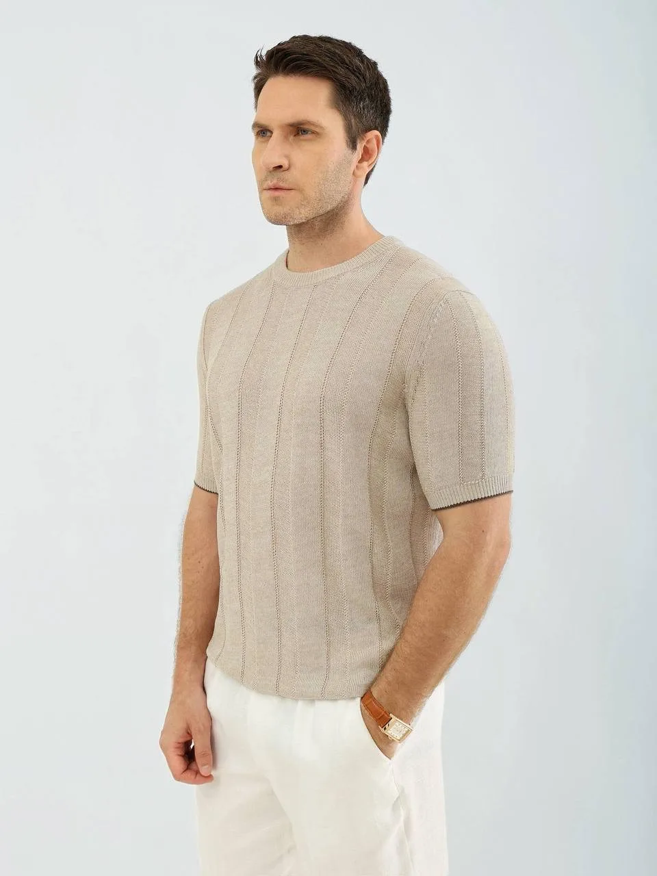 ✨ Футболка Brunello Cucinelli 

➡️ Футболка из новой коллекции Brunello Cucinelli в бежевом оттенке 