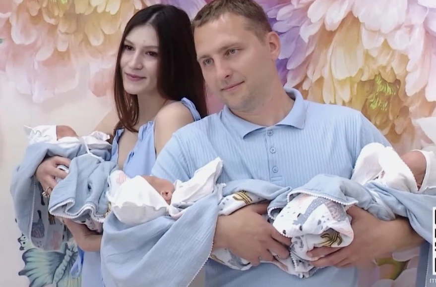 👶 В Краснодаре родилась уникальная тройня — вероятность такого случая один на 200 милл...