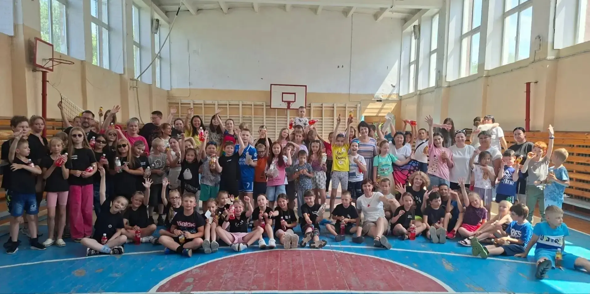 Вот завершилась наша смена в пришкольном лагере – Днём Расставания! 🥳 

Одиннадцать дней пролетели 