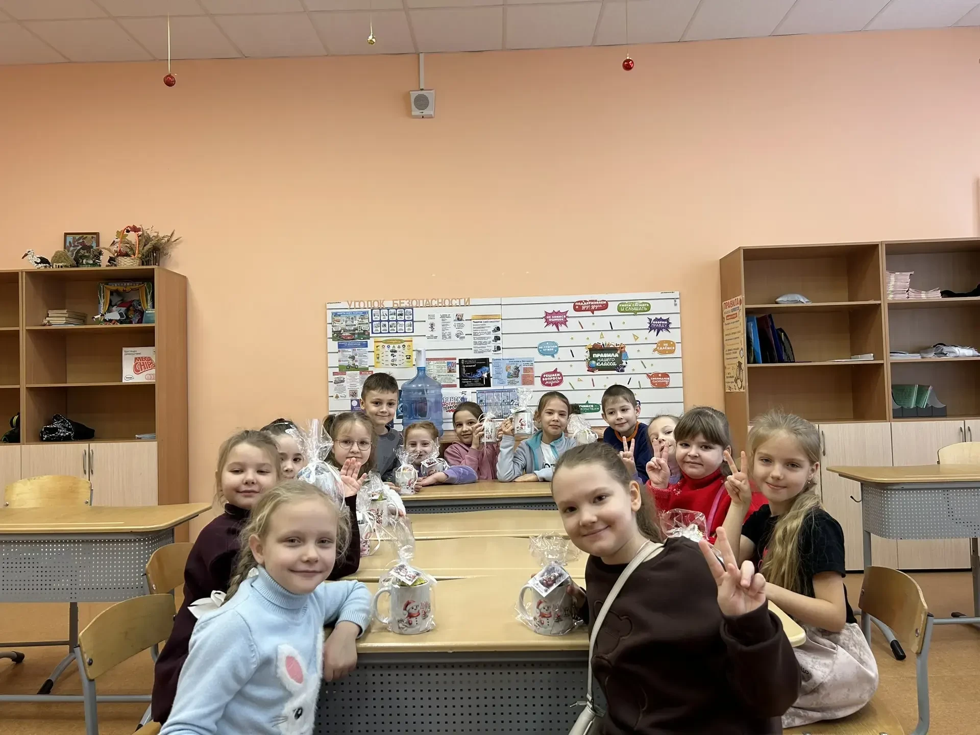 8-9 января прошли насыщенно у учеников нашей школы! ❄️обучающиеся 1м, 1е и 1к классов встретились дл