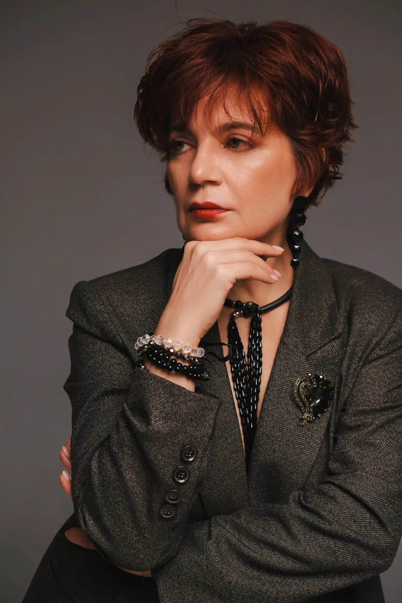 Я — Елена, профессиональная модель (50+ публикаций в зарубежных глянцах), арт-директор, продюсер (20