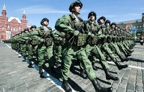 Путин увеличил штатную численность Вооружённых сил России