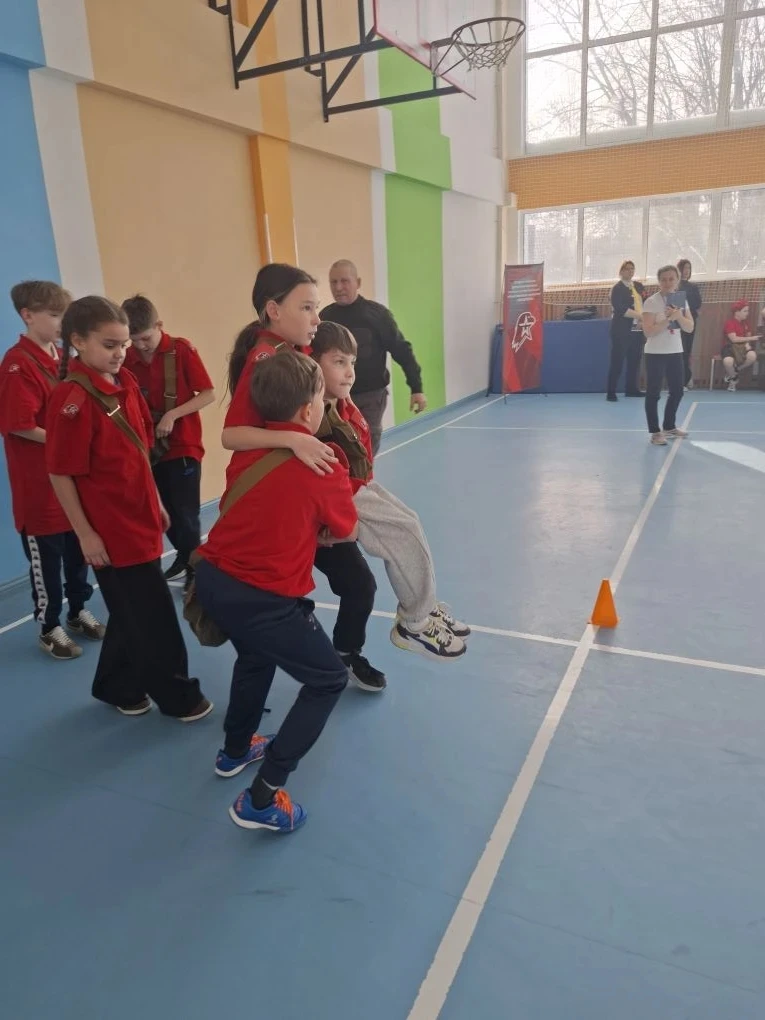 🤾‍♂️🇷🇺🏆 "ВыZов" - это по нашему!  За окном мороз, только нашим юным героям Юнармейцам он не страшен!