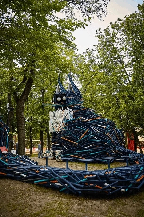 🏛 Всероссийский музей декоративного искусства и Фестиваль «Русский Кот». 🐱 

На три летних месяца 