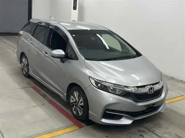 🇯🇵 Купили Honda Shuttle 2017
в комплектации G.

И сразу честно — как мы всегда и работаем.
У этого