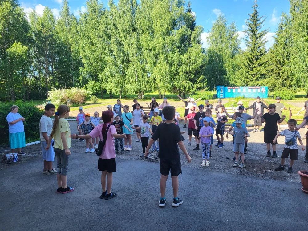 13-й день в лагере «Созвездие» прошел насыщенно и познавательно!

Чем мы занимались:
☀️ Утро началос