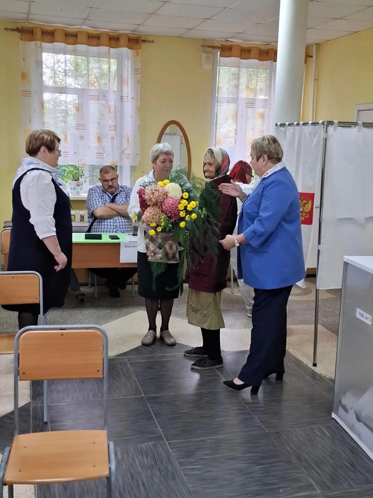 Сегодня, в первый день выборов отмечает 85-летний юбилей жительница с. Ленинское Путило...