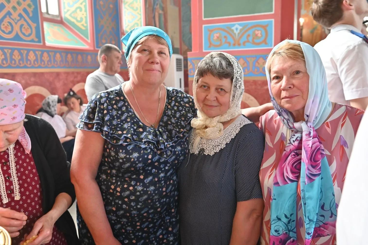 🙏❤️ Под покровом Богородицы: Каменск-Шахтинский встретил великую православную святыню  ☦️ На три дня