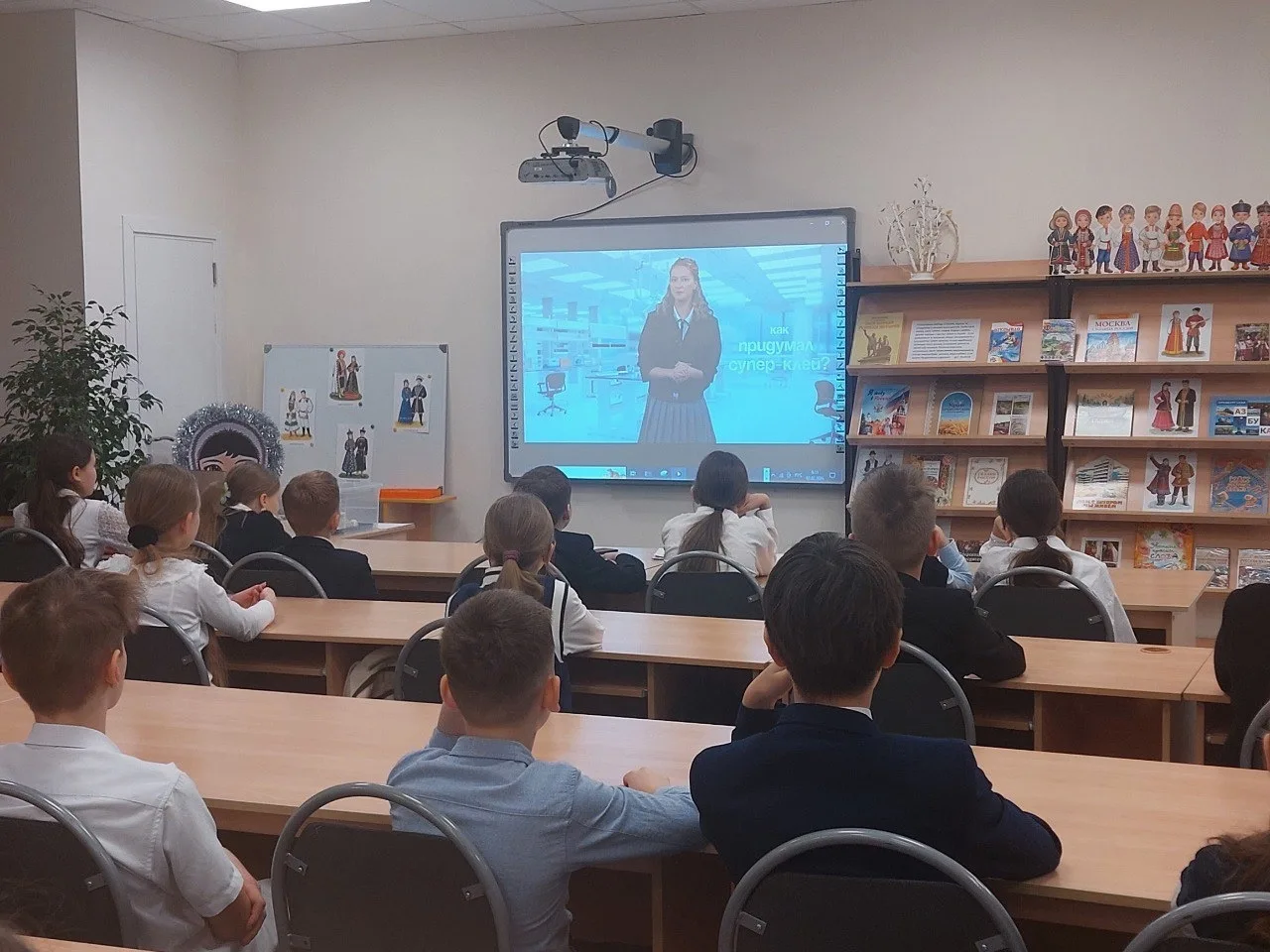 Химия – это наука, которая творит чудеса! В этом сегодня убедились наши пятиклассники  на занятии из
